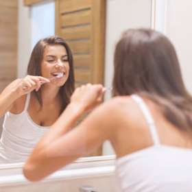 Dentyl Dual Action Fresh Clove CPC Mouthwash 500ml