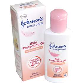 Johnsons baby oil hot sale for stretch marks